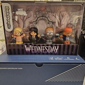 Fisher-Price Little People Wednesday Addams Set